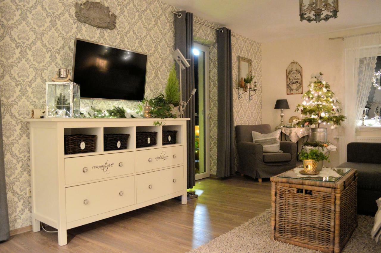 Ferienwohnung Nitsche 바트라아스페 외부 사진